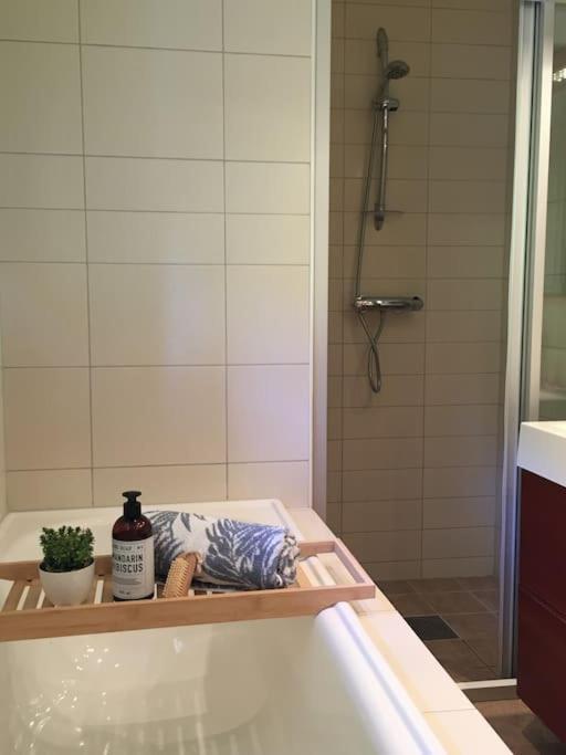Moonvalley Lodge - Stort & Koselig Hus - Mandalen エクステリア 写真